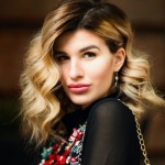 Ondulations naturelles et souples : le guide pour des cheveux wavy irrésistibles