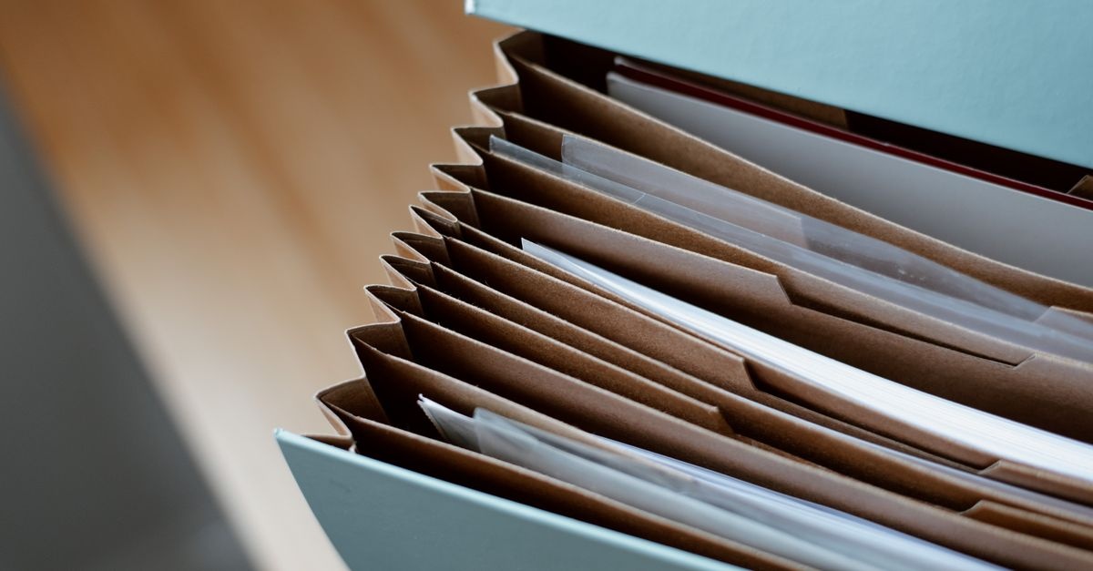 Dites adieu au chaos : comment organiser simplement les documents de vos enfants