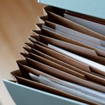 Dites adieu au chaos : comment organiser simplement les documents de vos enfants