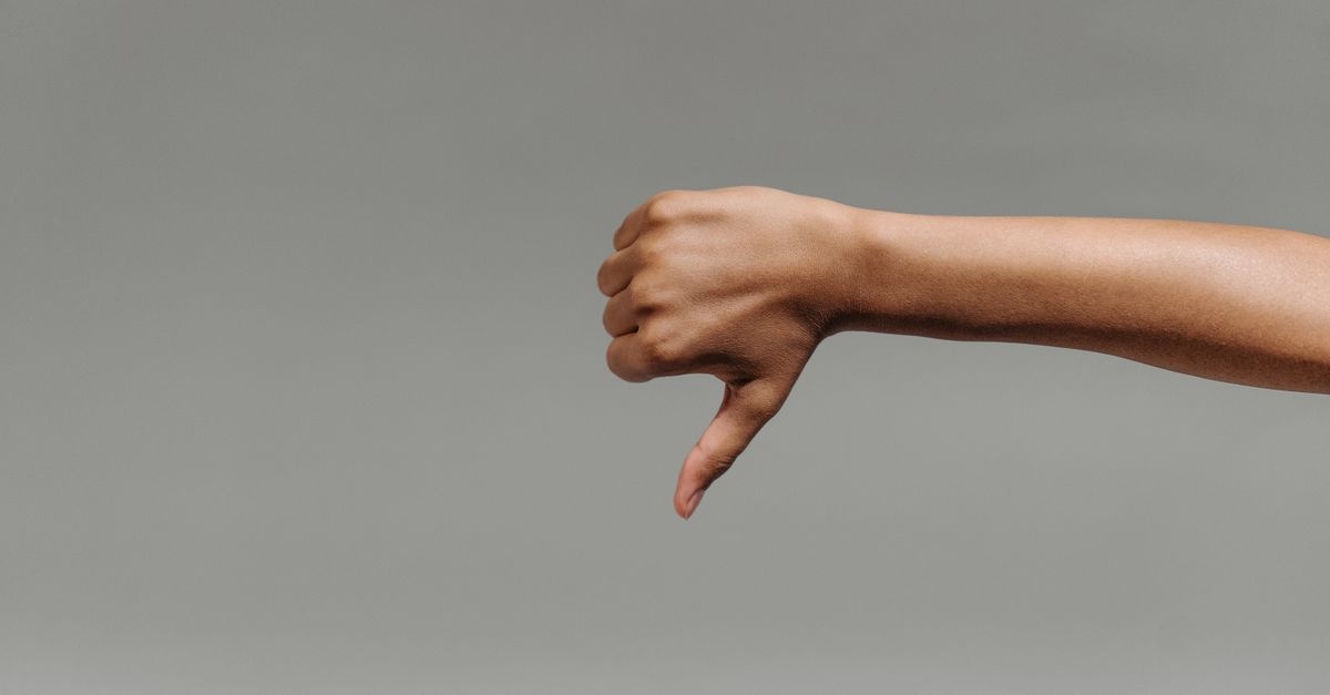 Apprivoiser les jugements : transformer les critiques en force au quotidien