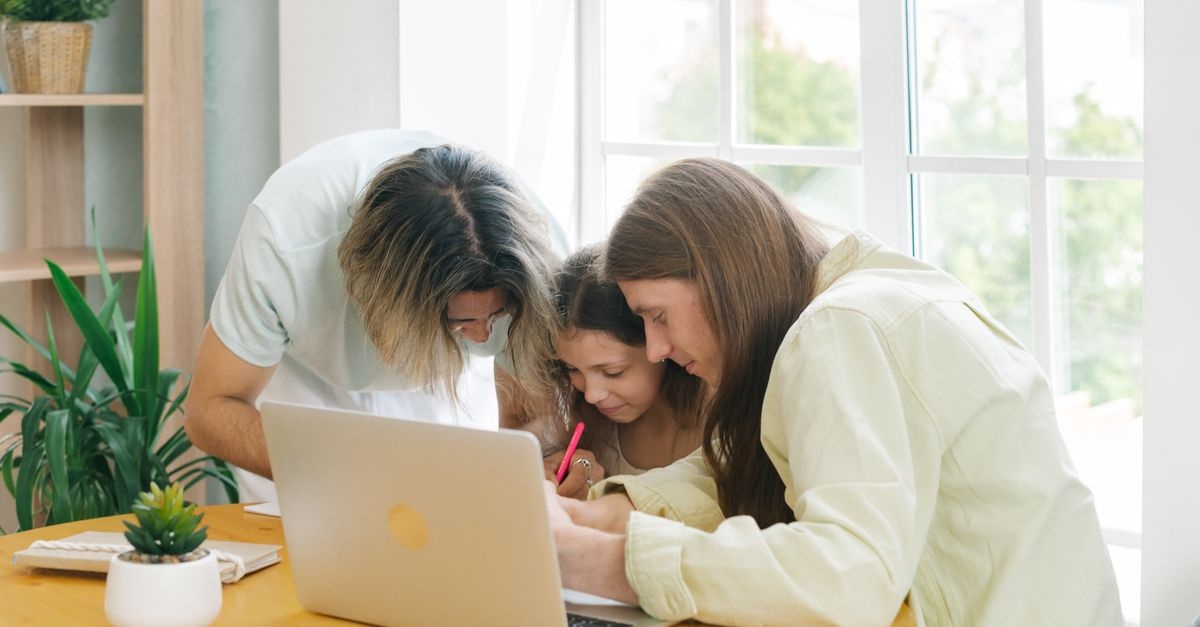Coparentalité apaisée : 10 clés pour mieux collaborer après une séparation
