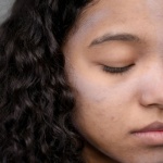 Adieu le teint terne : 7 astuces lumineuses pour révéler l’éclat de votre peau
